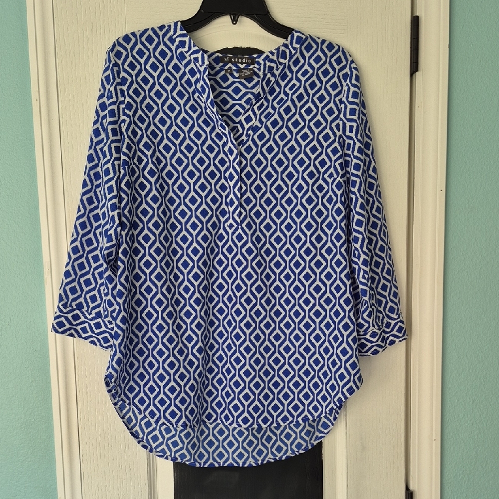 Blue and White Patterned Blouse